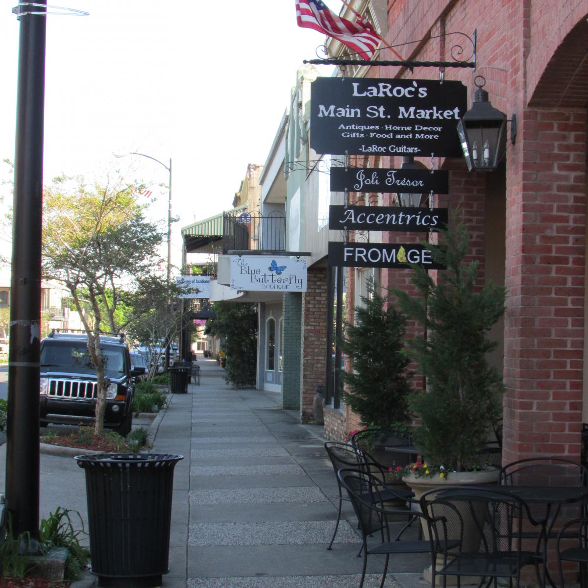 LaRoc's Main St. Antique Market and Fromage on Main Street New Iberia